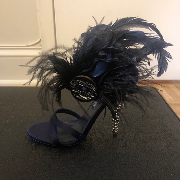 Prada feather heels authentic - Picture 4 of 8
